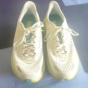 Womens Hoka kawana sneakers